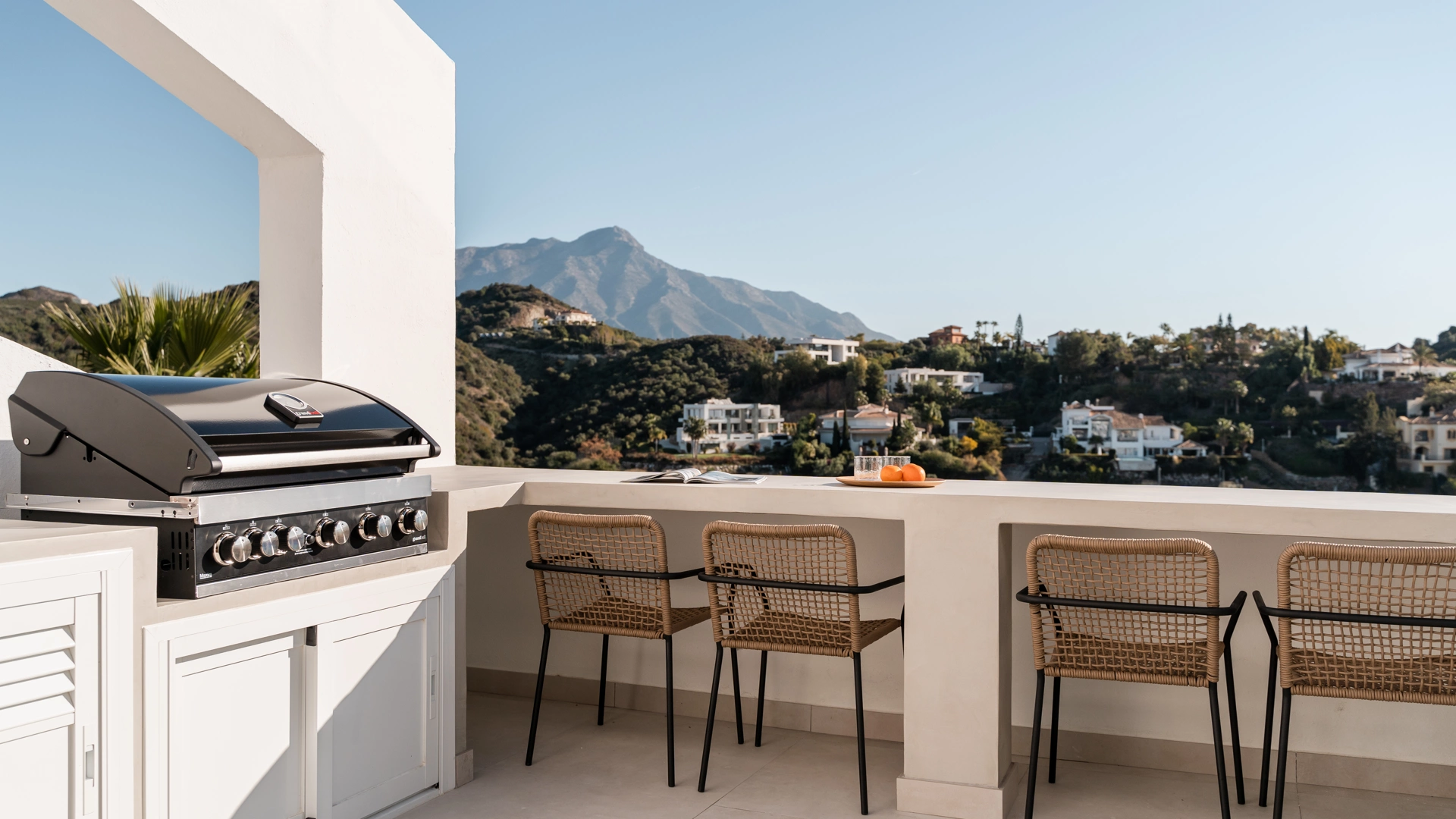 Penthouse for sale in La Quinta, Benahavis
