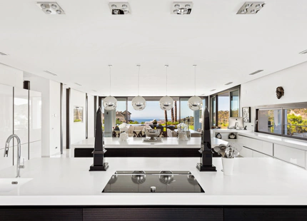 CONTEMPORARY VILLA IN LA ZAGALETA