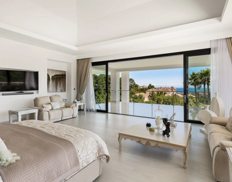 Villa for sale in La Zagaleta, Benahavis