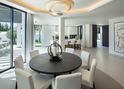 MODERN VILLA FOR SALE IN ALOHA