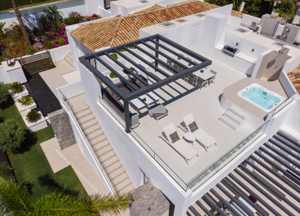 MODERN VILLA FOR SALE IN ALOHA