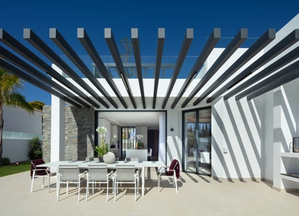 MODERN VILLA FOR SALE IN ALOHA