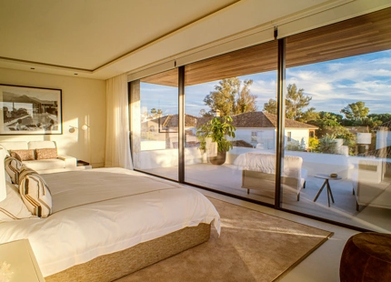 STUNNING NEWBUILD MODERN VILLA FOR SALE IN GOLDEN MILE