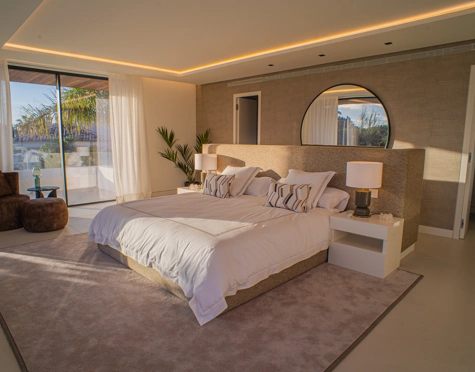 Villa for sale in Marbella Golden Mile