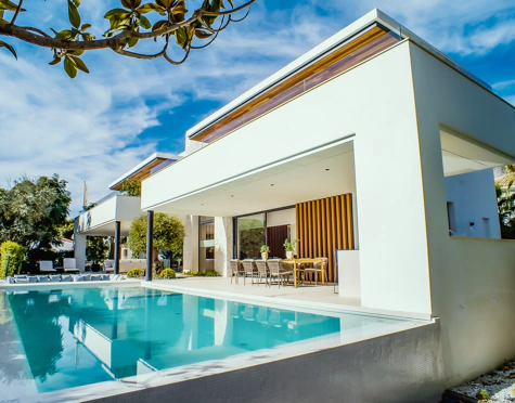 IMPRESIONANTE VILLA MODERNA DE NUEVA CONSTRUCCIÓN EN VENTA EN LA MILLA DE ORO