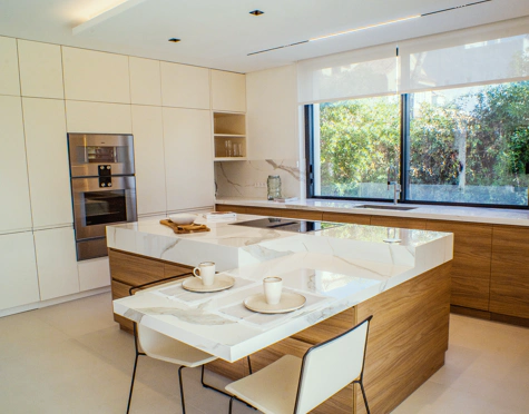Villa for sale in Marbella Golden Mile