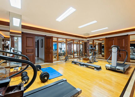 IMPRESSIVE MANSION FOR SALE IN LA ZAGALETA