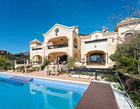 Villa for sale in La Zagaleta, Benahavis