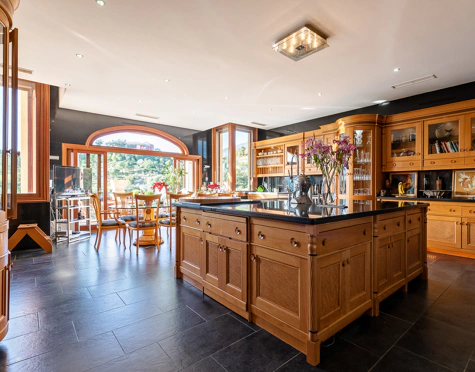 Villa for sale in La Zagaleta, Benahavis