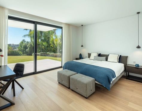Villa en venta en Nueva Andalucia, Marbella