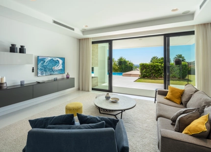 VILLA CONTEMPORÁNEA EN VENTA EN NUEVA ANDALUCIA
