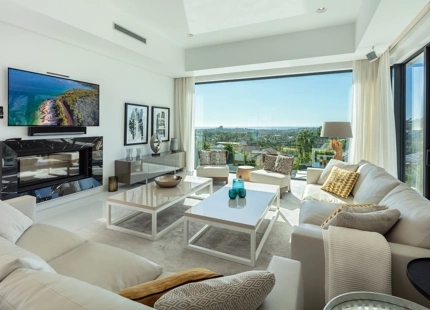 VILLA CONTEMPORÁNEA EN VENTA EN NUEVA ANDALUCIA