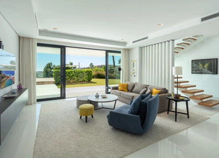 VILLA CONTEMPORÁNEA EN VENTA EN NUEVA ANDALUCIA