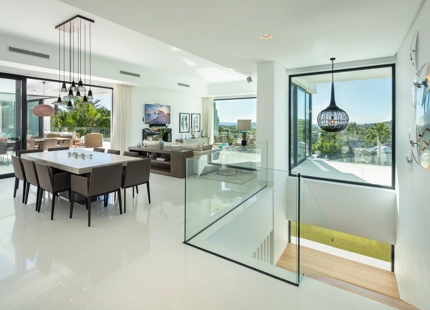 VILLA CONTEMPORÁNEA EN VENTA EN NUEVA ANDALUCIA