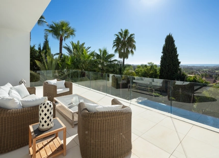 VILLA CONTEMPORÁNEA EN VENTA EN NUEVA ANDALUCIA