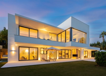 VILLA CONTEMPORÁNEA EN VENTA EN NUEVA ANDALUCIA