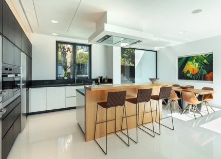 VILLA CONTEMPORÁNEA EN VENTA EN NUEVA ANDALUCIA