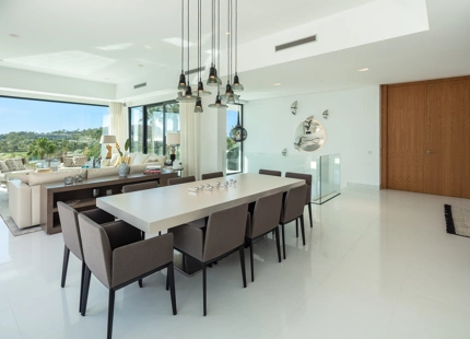 VILLA CONTEMPORÁNEA EN VENTA EN NUEVA ANDALUCIA