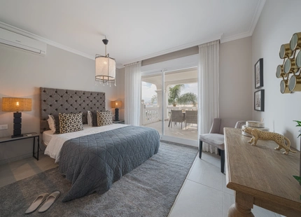 CHALET MODERNO EN VENTA EN NUEVA ANDALUCIA
