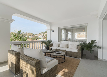CHALET MODERNO EN VENTA EN NUEVA ANDALUCIA