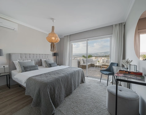 Villa for sale in Nueva Andalucia, Marbella