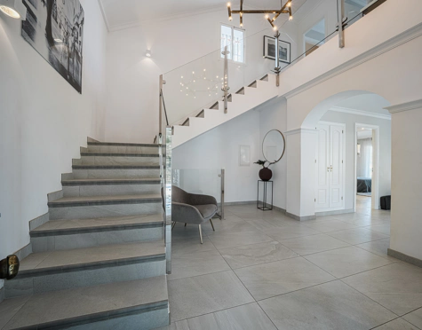 Villa for sale in Nueva Andalucia, Marbella