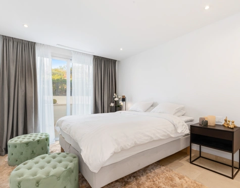 Apartment for sale in Nueva Andalucia, Marbella