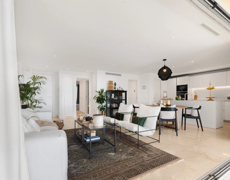 Apartment for sale in Nueva Andalucia, Marbella