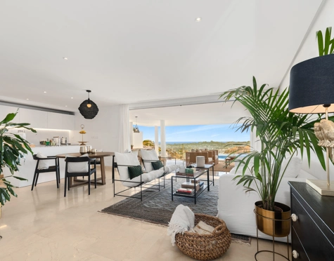 Apartment for sale in Nueva Andalucia, Marbella