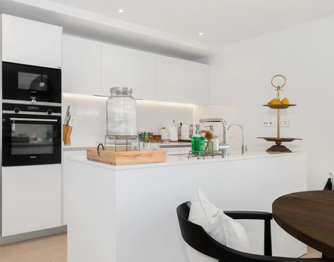 Apartment for sale in Nueva Andalucia, Marbella