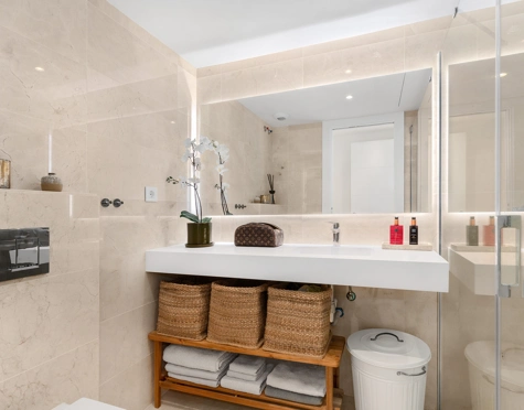 Apartment for sale in Nueva Andalucia, Marbella