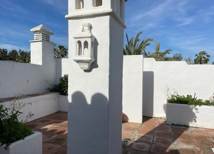 AMPLIO ÁTICO UBICADO EN PLAYA ALCAZABA