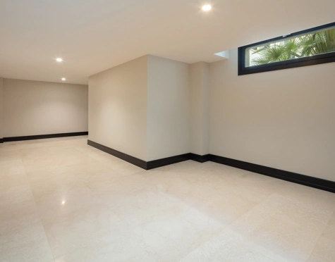 Villa en venta en Nueva Andalucia, Marbella