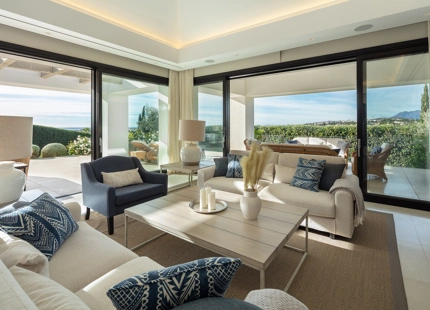 MEDITERRANEAN-STYLE VILLA FOR SALE IN NUEVA ANDALUCIA 