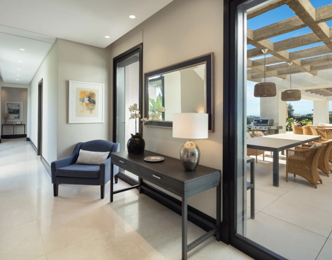 Villa en venta en Nueva Andalucia, Marbella