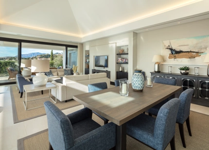 MEDITERRANEAN-STYLE VILLA FOR SALE IN NUEVA ANDALUCIA 