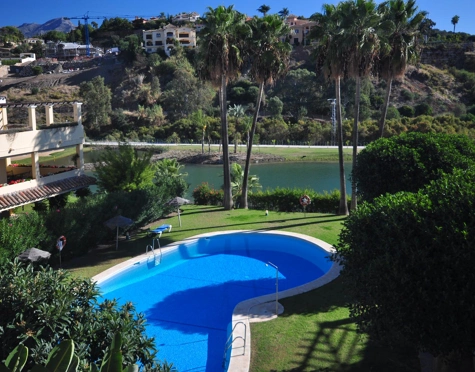Apartamento en venta en La Quinta, Benahavis
