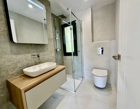 Apartamento en venta en La Quinta, Benahavis