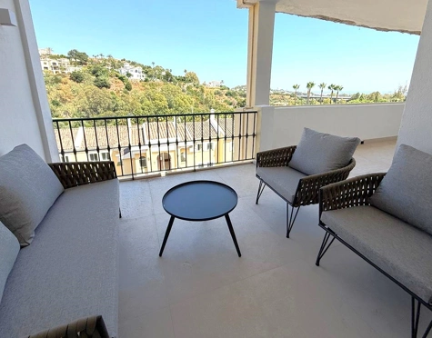 Apartamento en venta en La Quinta, Benahavis