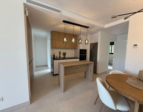 Apartamento en venta en La Quinta, Benahavis