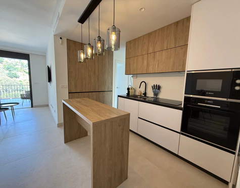 Apartamento en venta en La Quinta, Benahavis