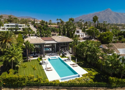 Impresionante Villa Situada en Nueva Andalucía