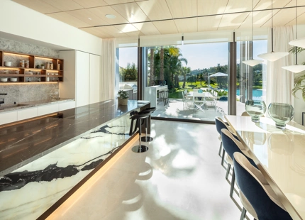 Impresionante Villa Situada en Nueva Andalucía