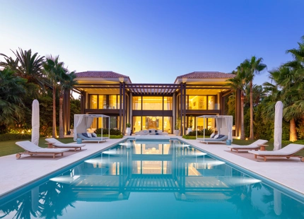 Impresionante Villa Situada en Nueva Andalucía