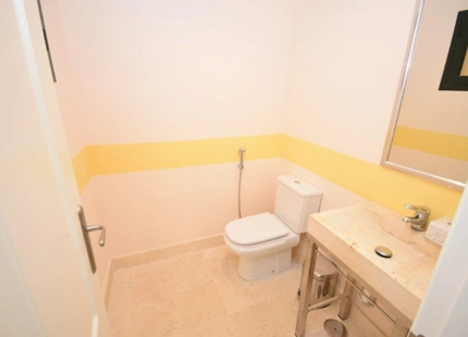 APARTAMENTO EN PRIMERA LINEA DE GOLF EN VENTA EN BENAHAVIS