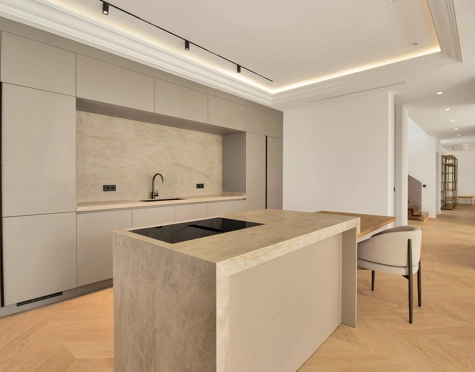 Villa for sale in Las Lomas de Marbella, Marbella Golden Mile
