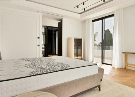 VILLAS A ESTRENAR EN LAS LOMAS DE MARBELLA