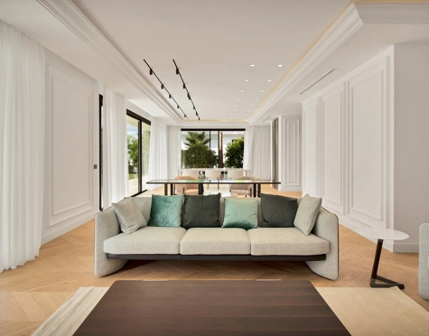 Villa for sale in Las Lomas de Marbella, Marbella Golden Mile