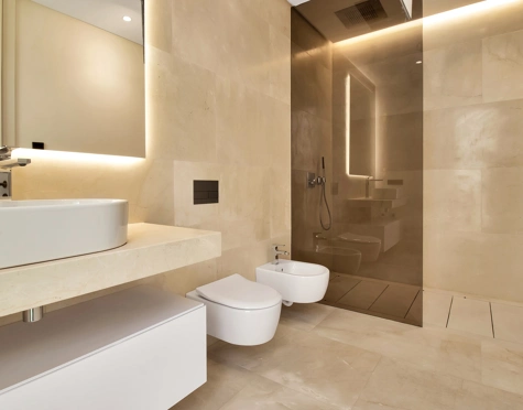 Villa for sale in Las Lomas de Marbella, Marbella Golden Mile