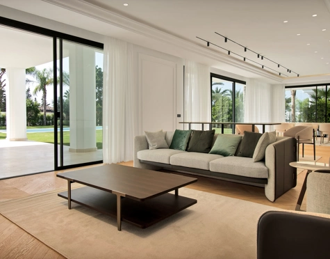 Villa for sale in Las Lomas de Marbella, Marbella Golden Mile